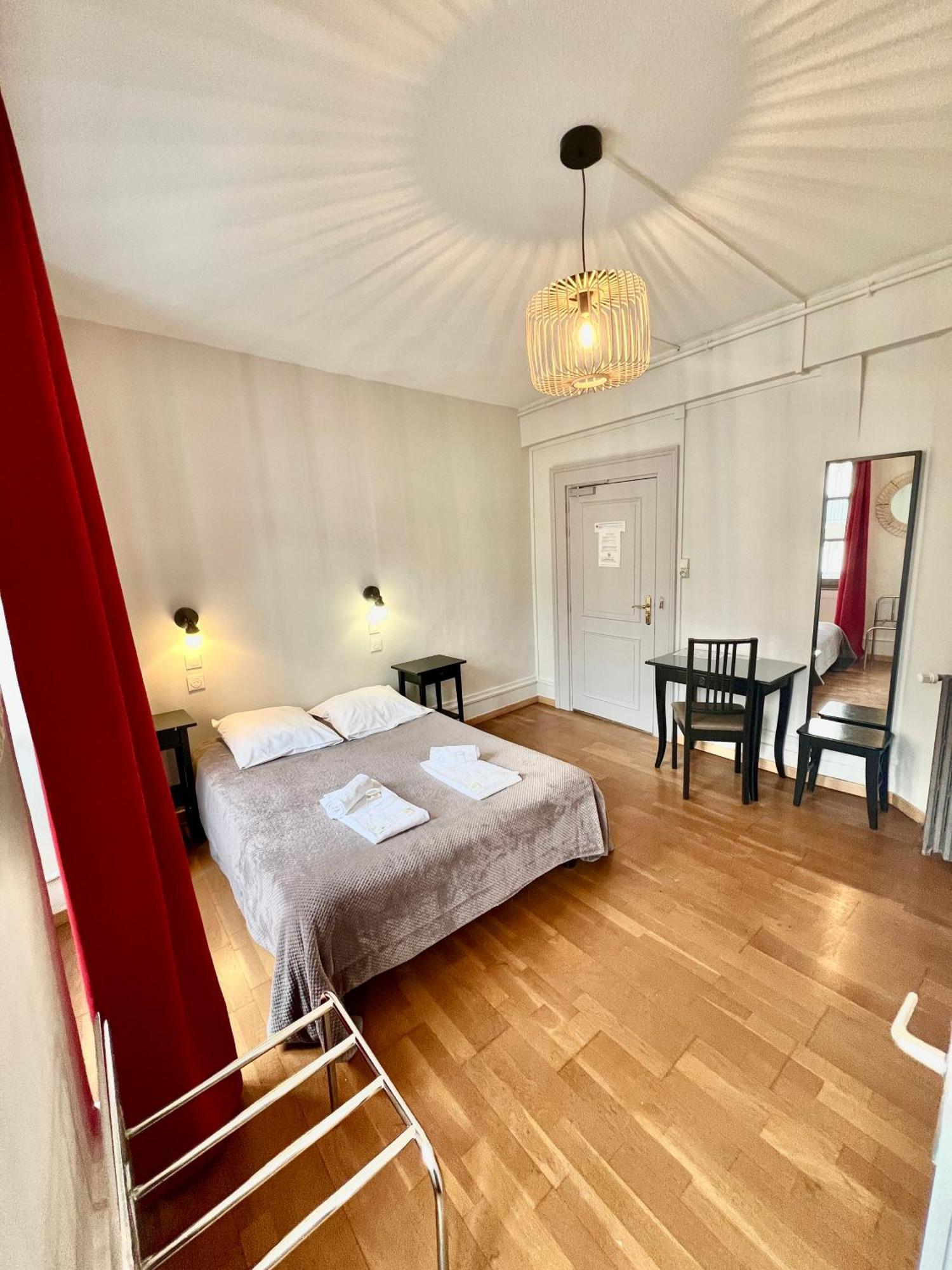 Hotel Patricia - Strasbourg Hyper Centre Eksteriør billede